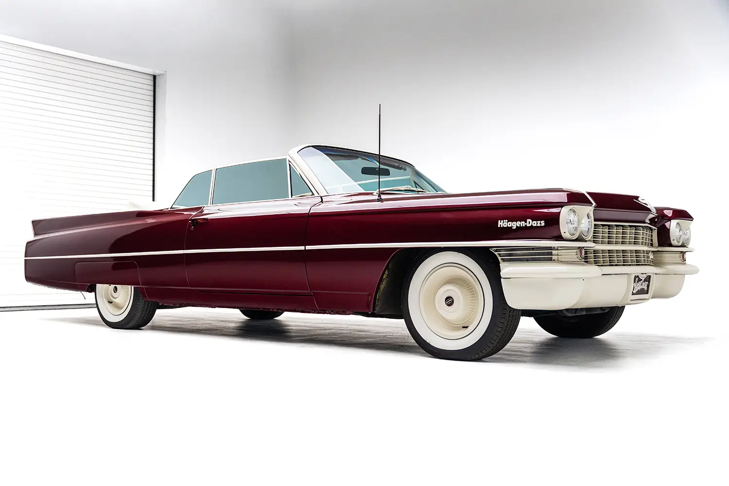 Häagen-Dazs 1963 Cadillac Convertible Häagen-Dazs 1963 Cadillac Convertible