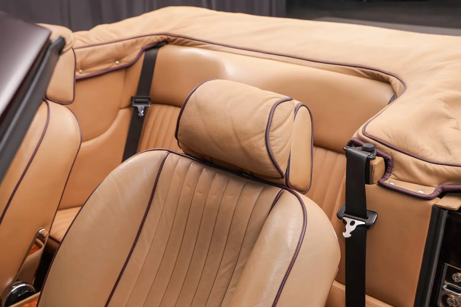 1987 Aston Martin V8 Volante Series 2