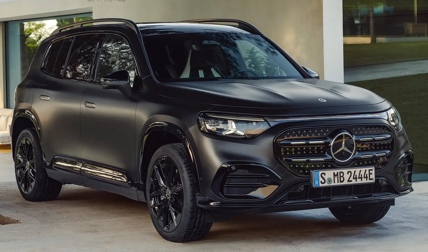 2027 Mercedes-Benz GLB