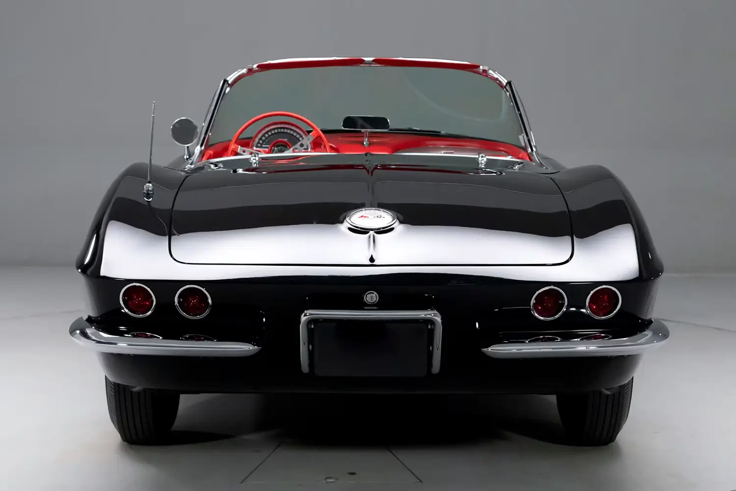 Fuel-Injected 1961 Corvette Convertible Fuel-Injected 1961 Corvette Convertible