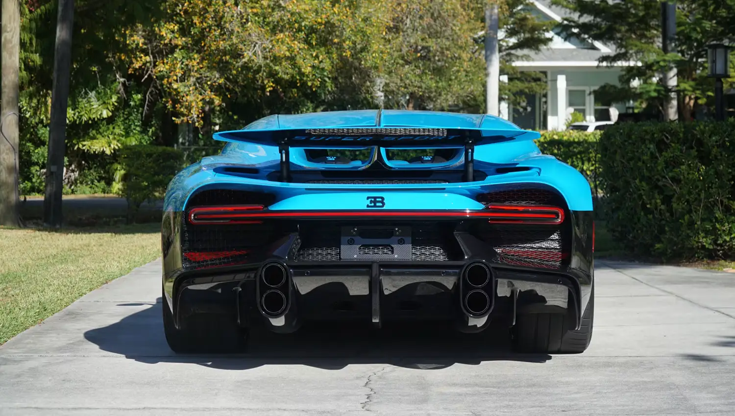 2023 Bugatti Chiron Super Sport 2023 Bugatti Chiron Super Sport