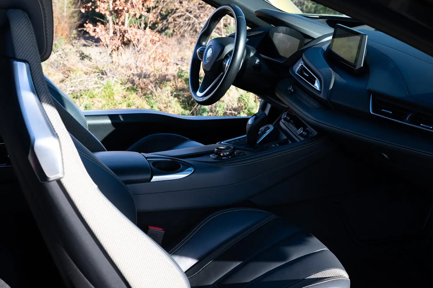 2017 BMW i8 Protonic Frozen Yellow Edition