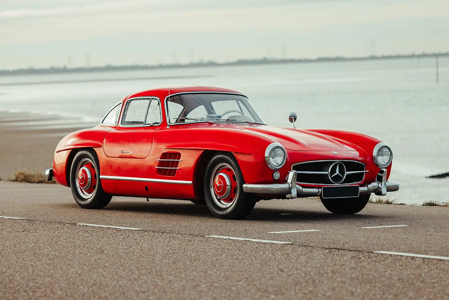 Broad Arrow Paris Rétromobile