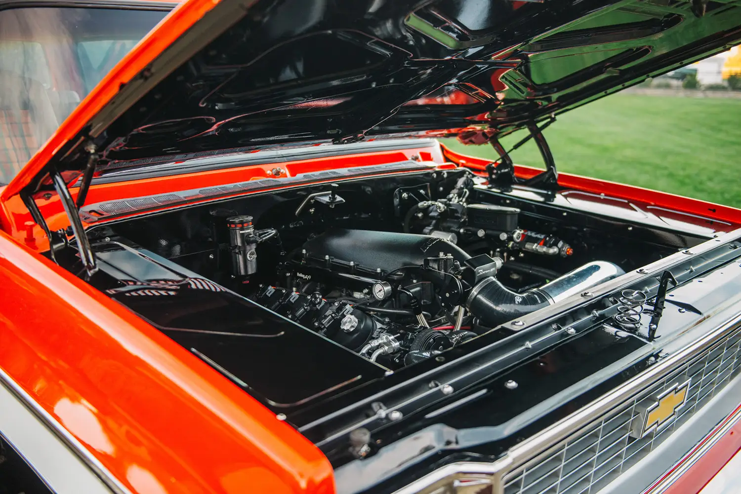 1975 Chevrolet K20 Suburban 4x4