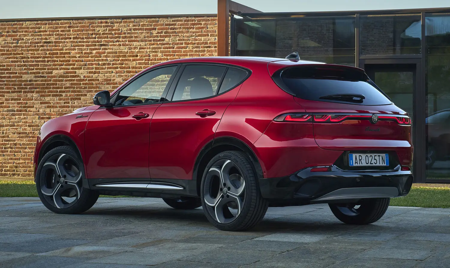 2026 Alfa Romeo Tonale