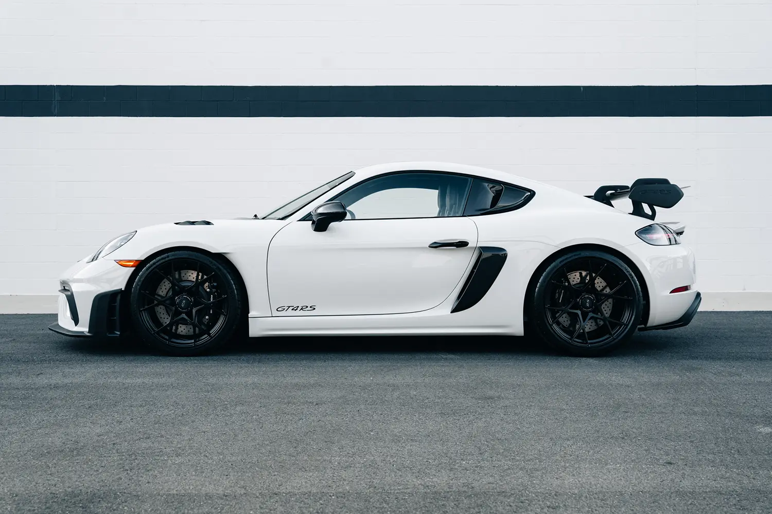 2024 Porsche 718 Cayman GT4 RS