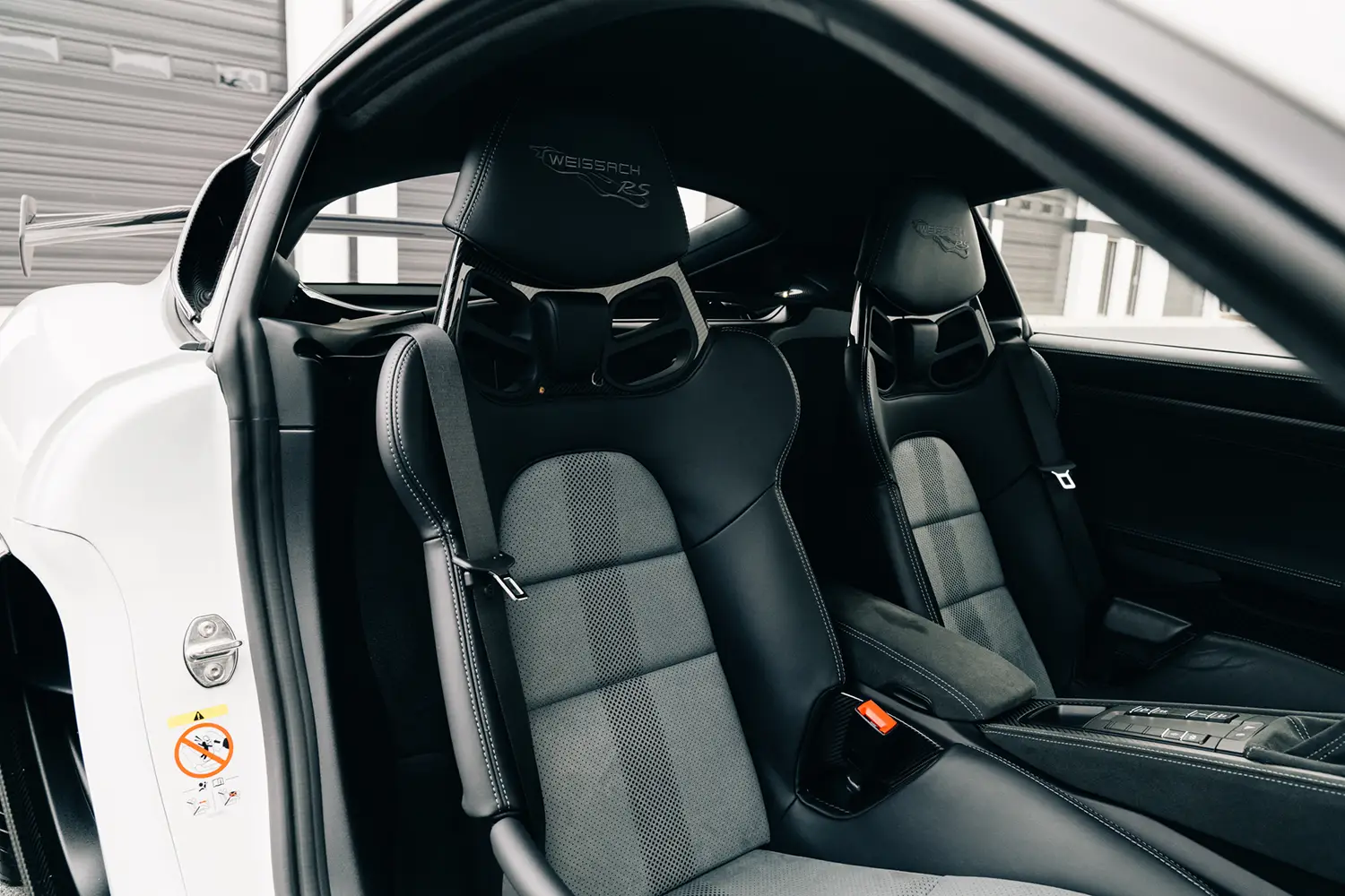 2024 Porsche 718 Cayman GT4 RS