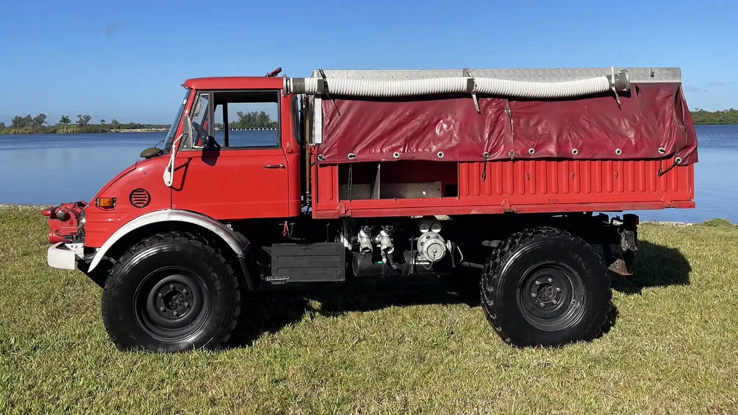 1977 Mercedes-Benz Unimog 416 Rosenbauer