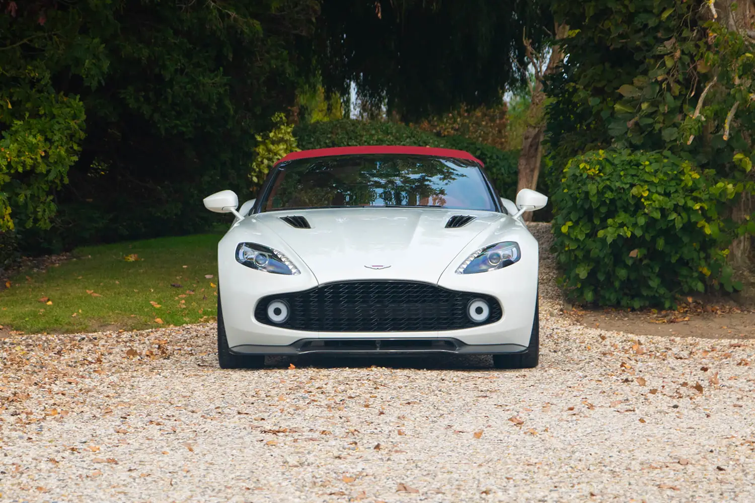 2017 Aston Martin Vanquish Zagato Volante 2017 Aston Martin Vanquish Zagato Volante