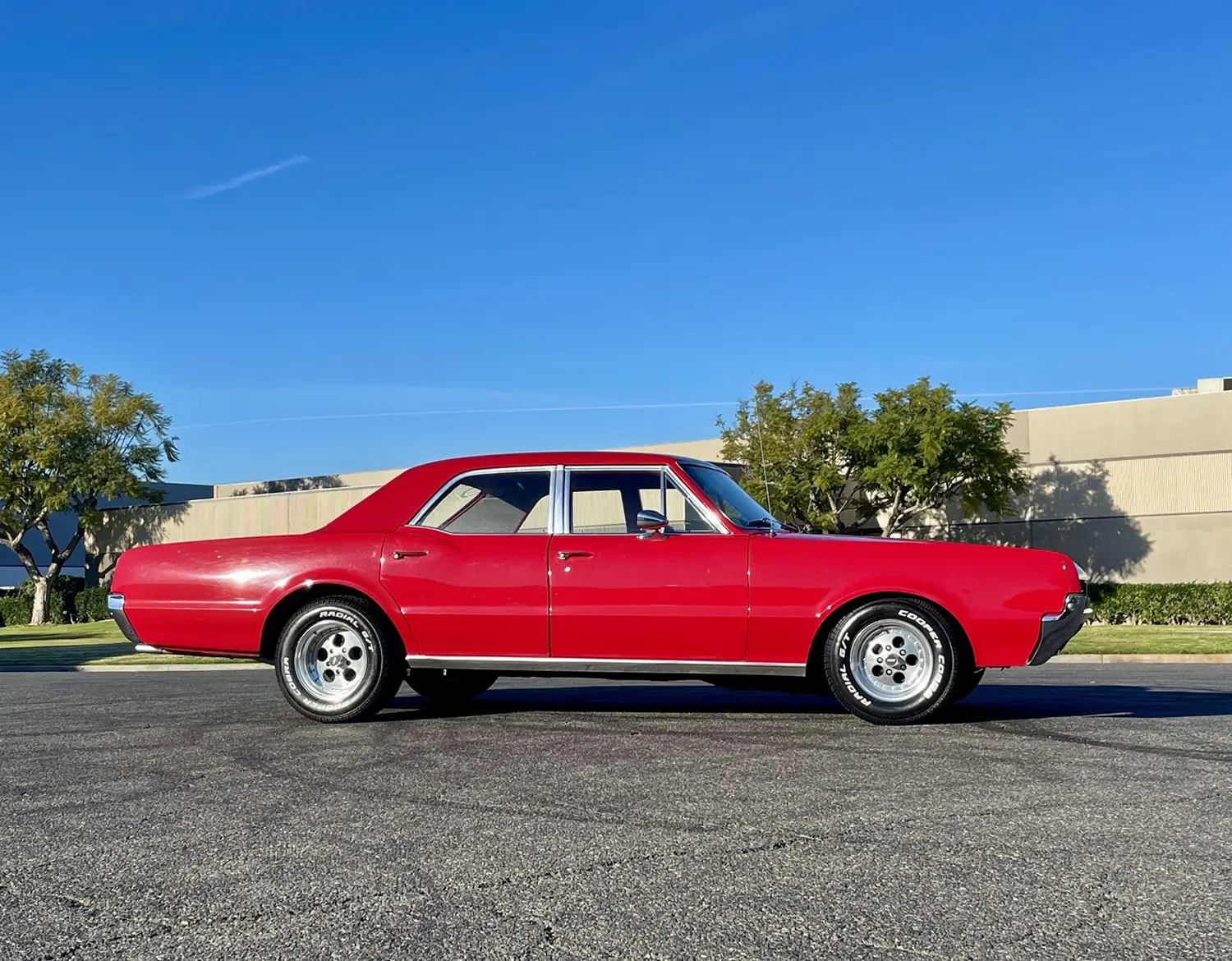 1966 Oldsmobile F-85 Cutlass Deluxe