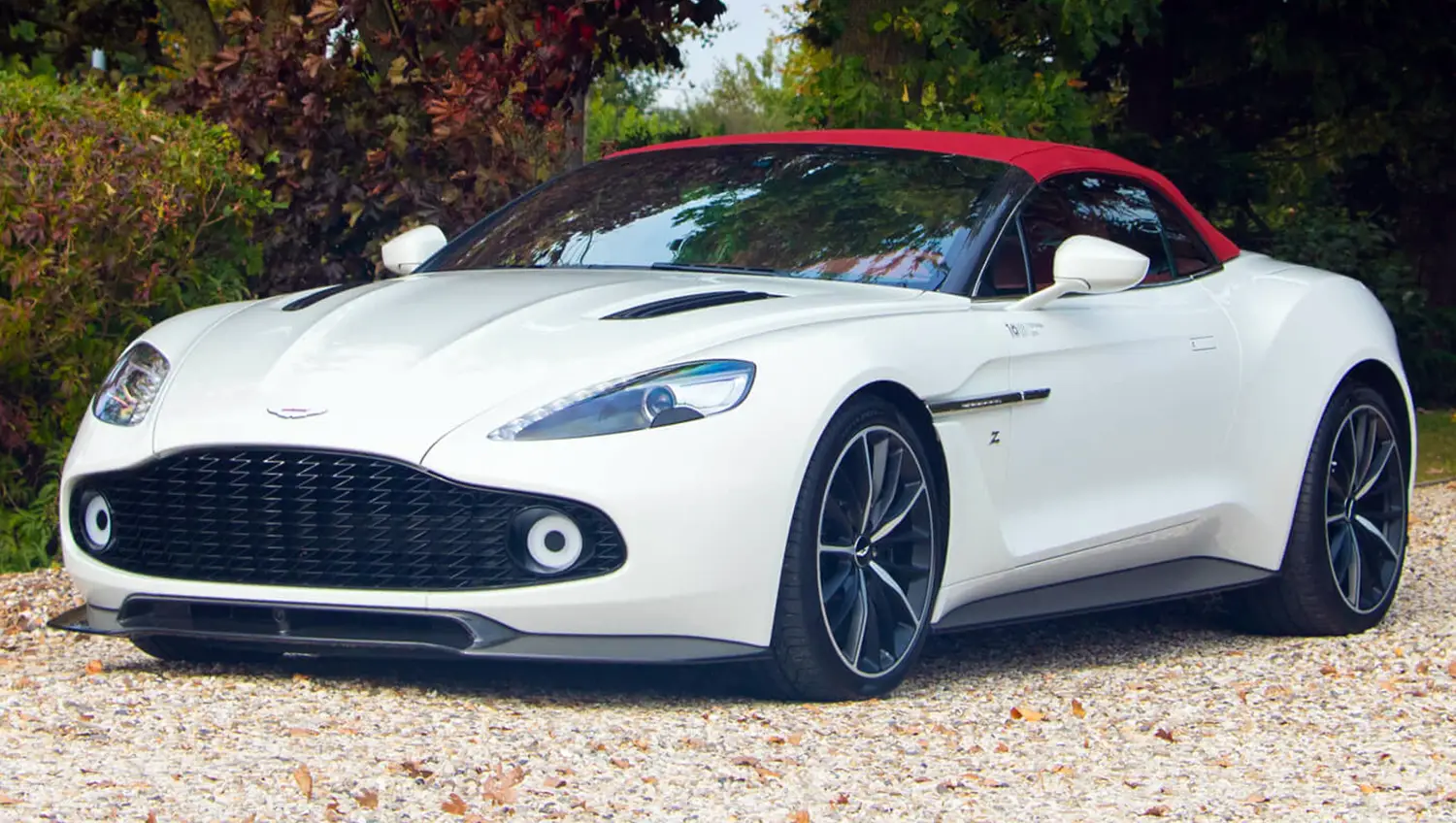 2017 Aston Martin Vanquish Zagato Volante 2017 Aston Martin Vanquish Zagato Volante