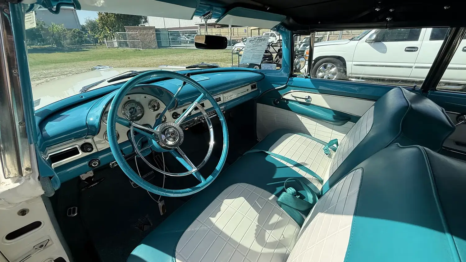 1956 Ford Fairlane Sunliner