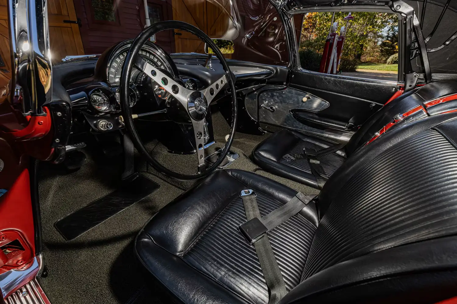 1961 Chevrolet Corvette Convertible 1961 Chevrolet Corvette Convertible