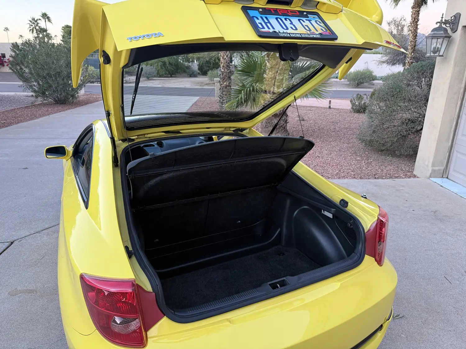 2003 Toyota Celica GT-S