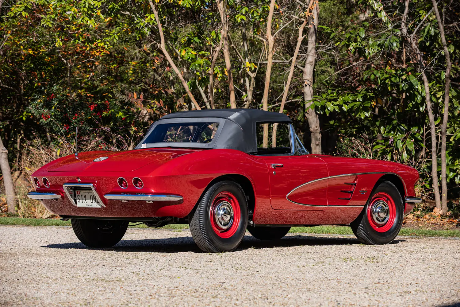 1961 Chevrolet Corvette Convertible 1961 Chevrolet Corvette Convertible