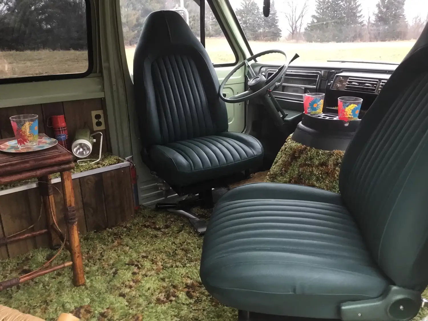 1972 Ford E-200 Van 1972 Ford E-200 Van