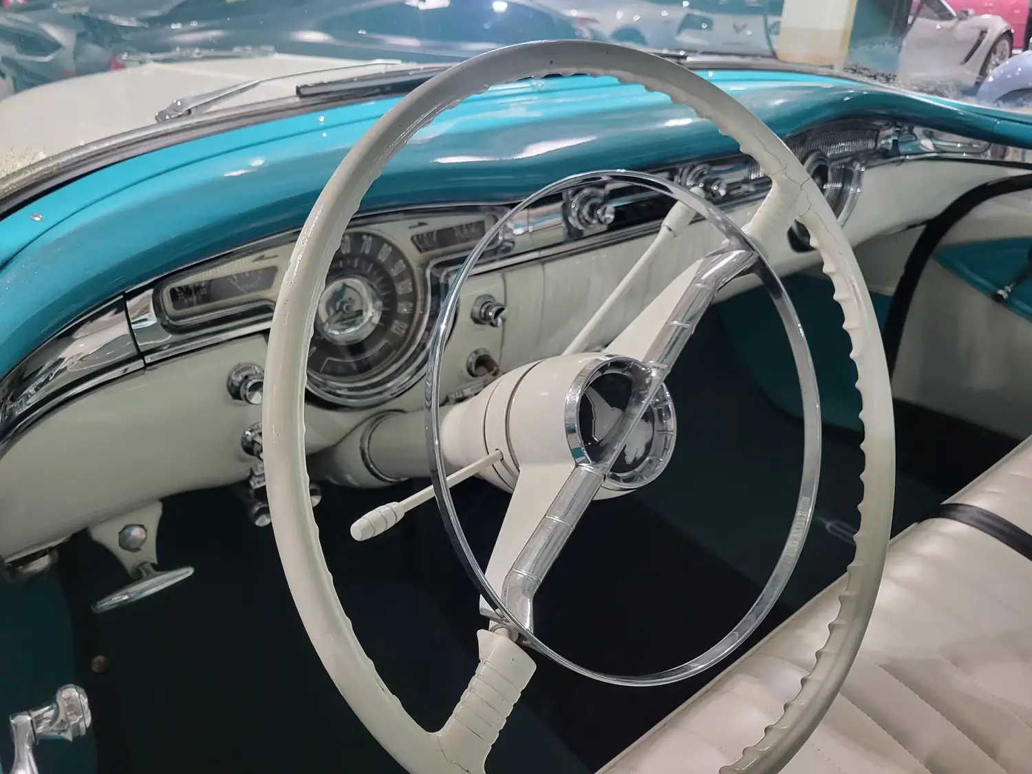 1955 Oldsmobile 88 Holiday