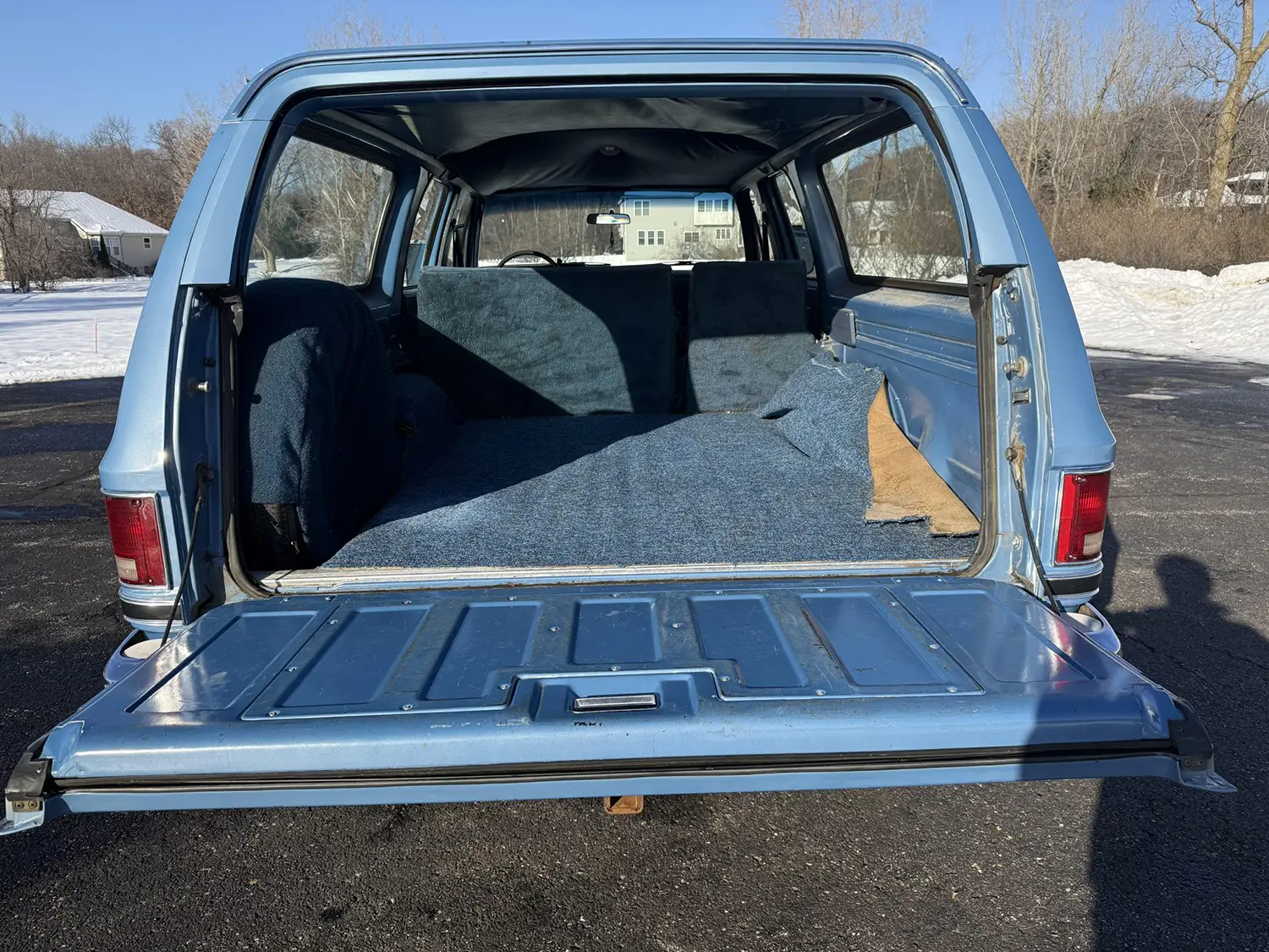 1985 GMC Suburban C2500 High Sierra