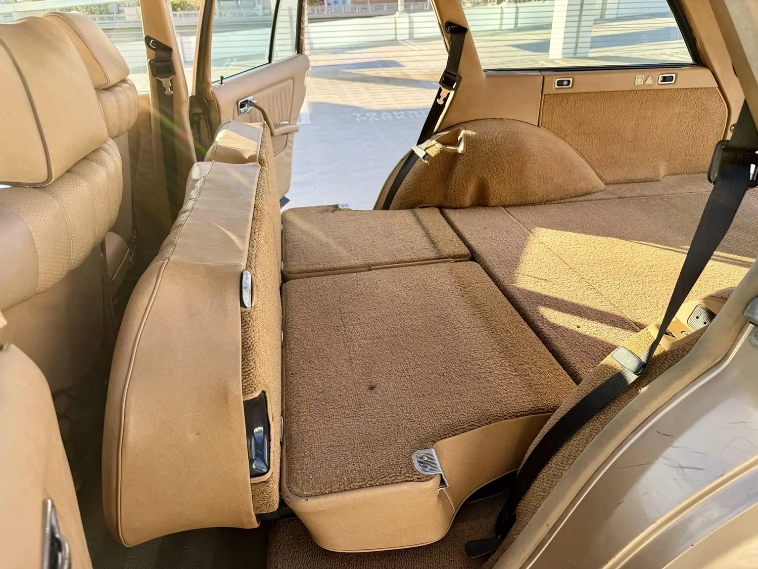 1982 Mercedes-Benz 300TD Turbo