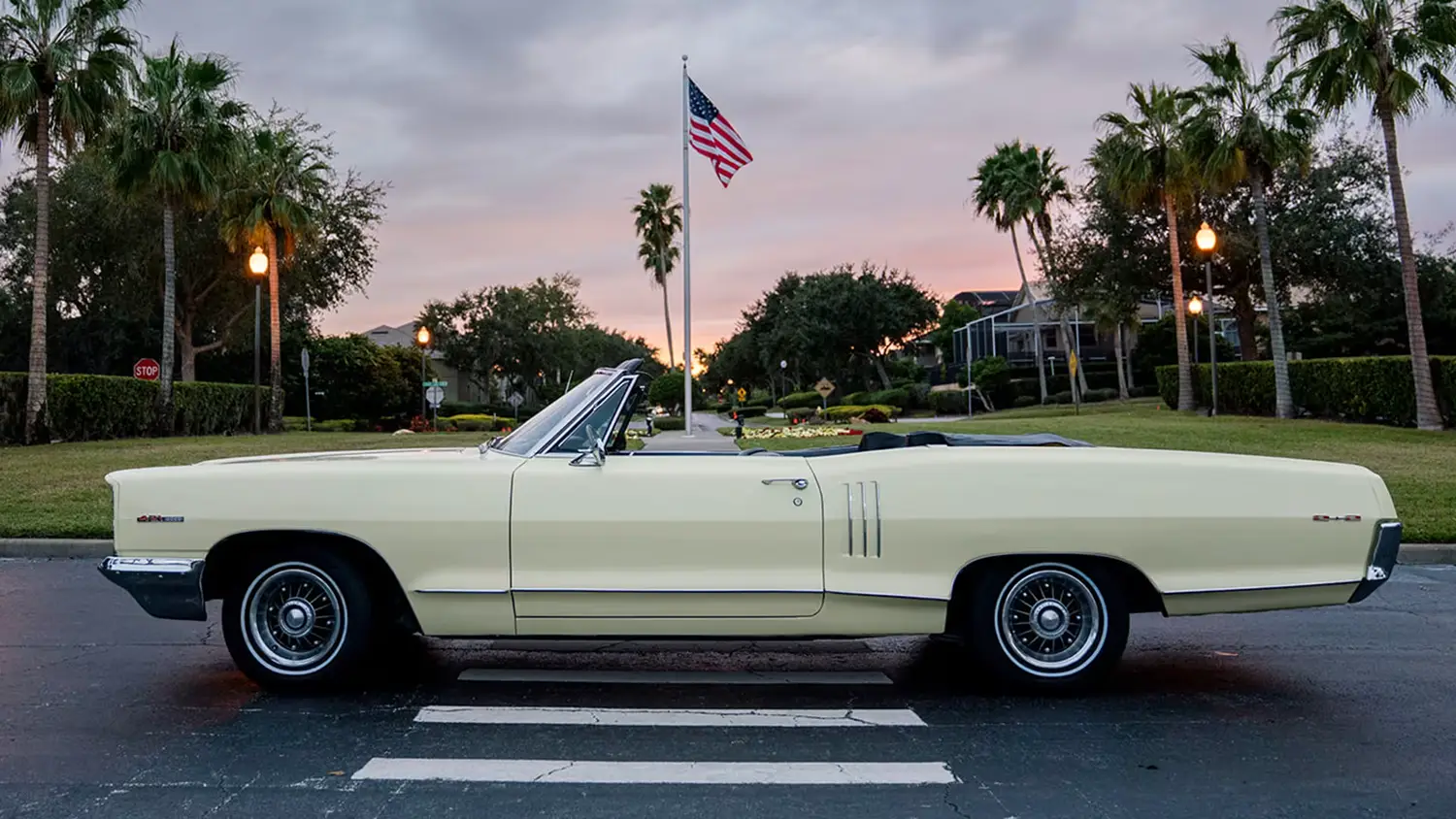 1966 Pontiac 2+2 Convertible