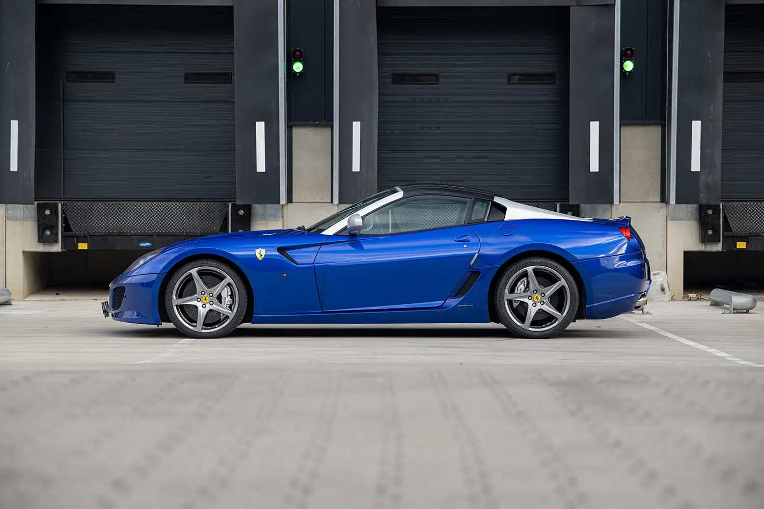 2011 Ferrari SA Aperta