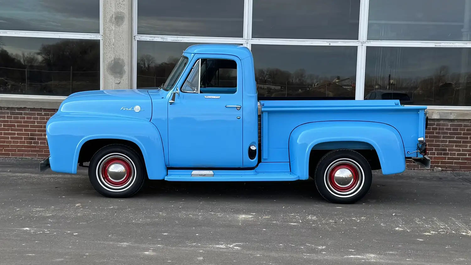 1955 Ford F-100 Pickup