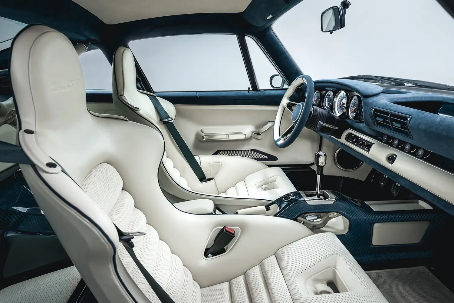 1990 DLS Turbo Porsche 911 Reimagined by Singer