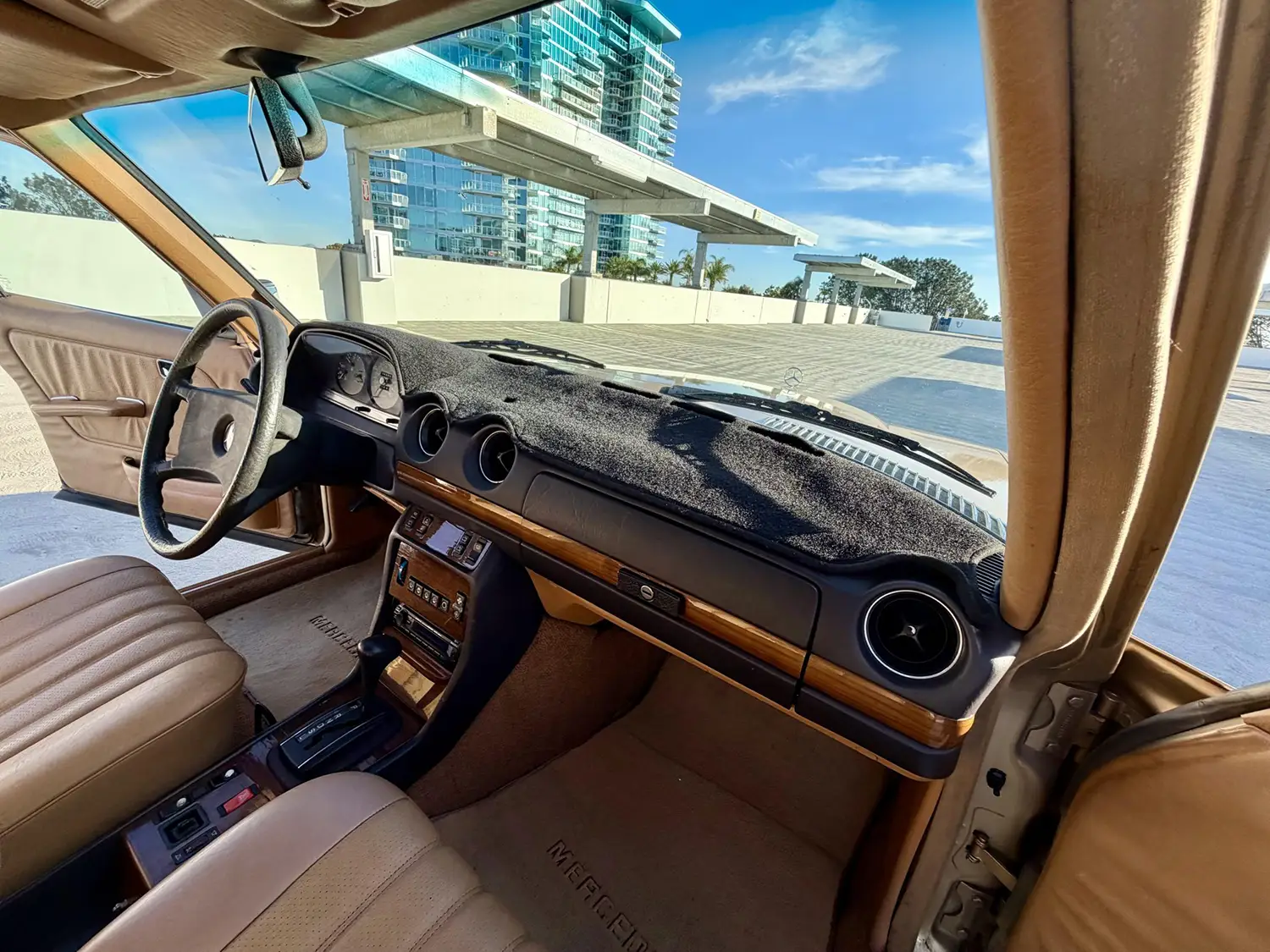 1982 Mercedes-Benz 300TD Turbo