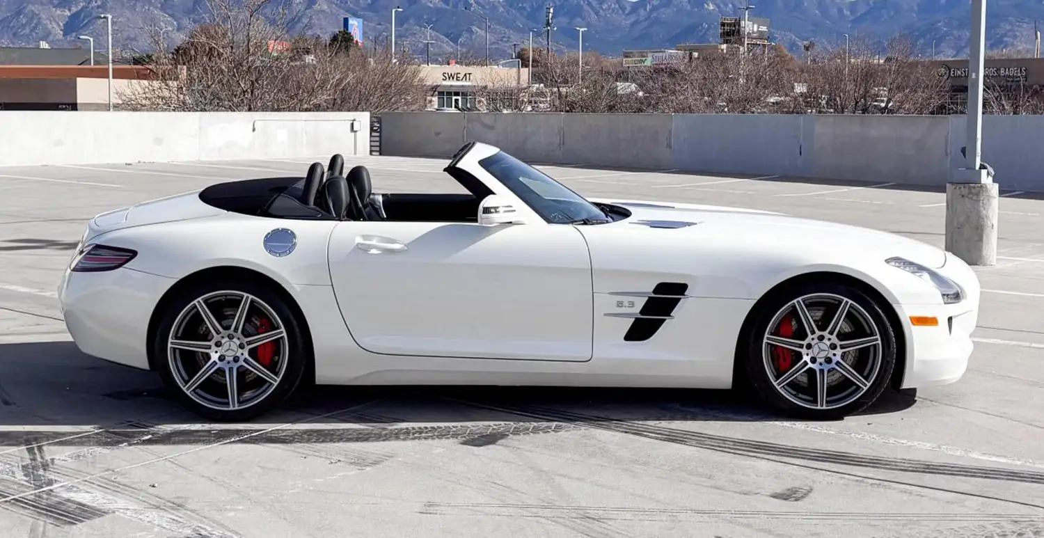 2012 Mercedes-Benz SLS AMG Roadster 2012 Mercedes-Benz SLS AMG Roadster