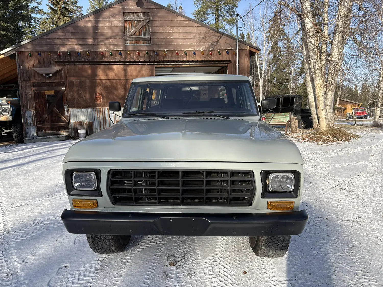 1977 Ford B-100