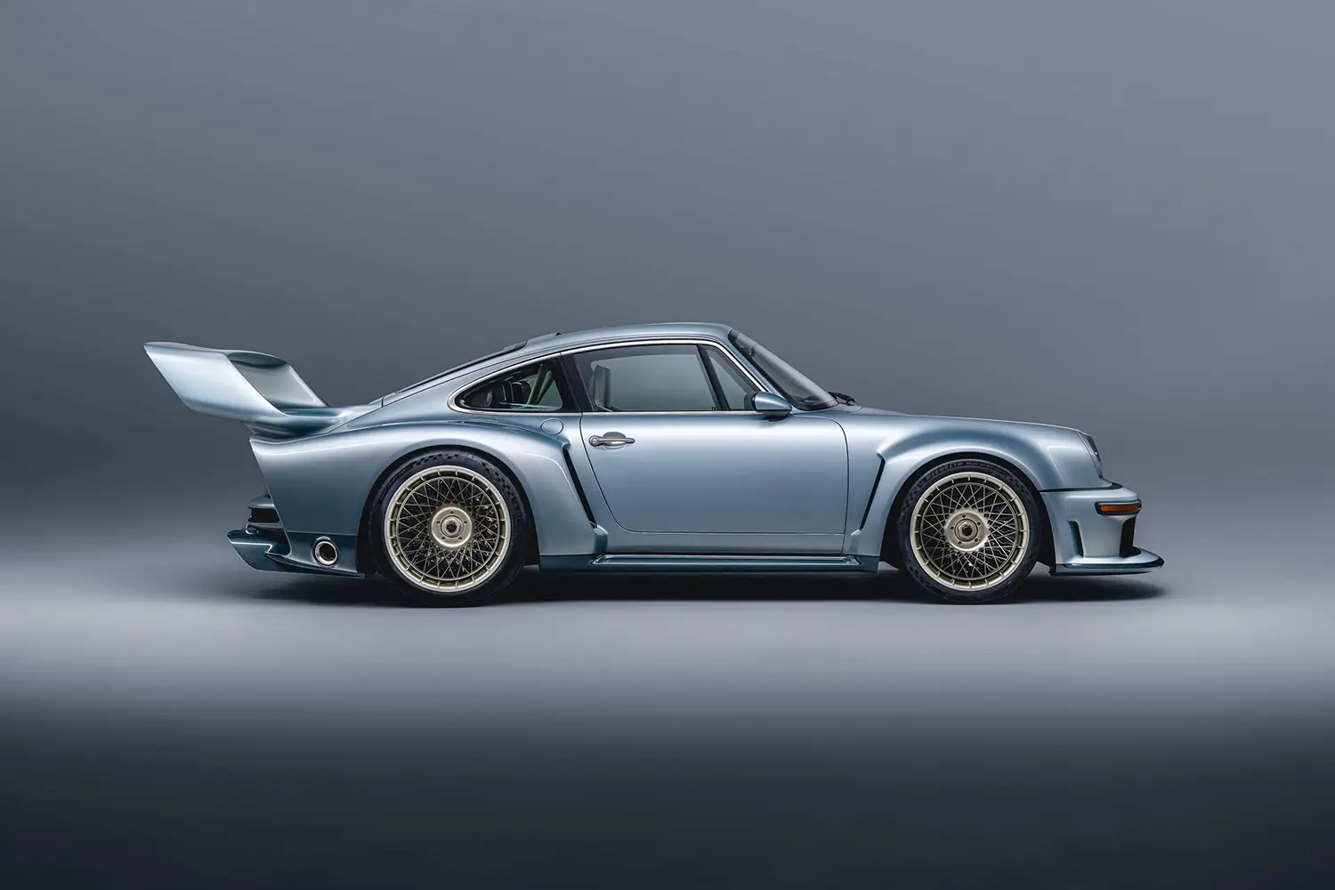 1990 DLS Turbo Porsche 911 Reimagined by Singer