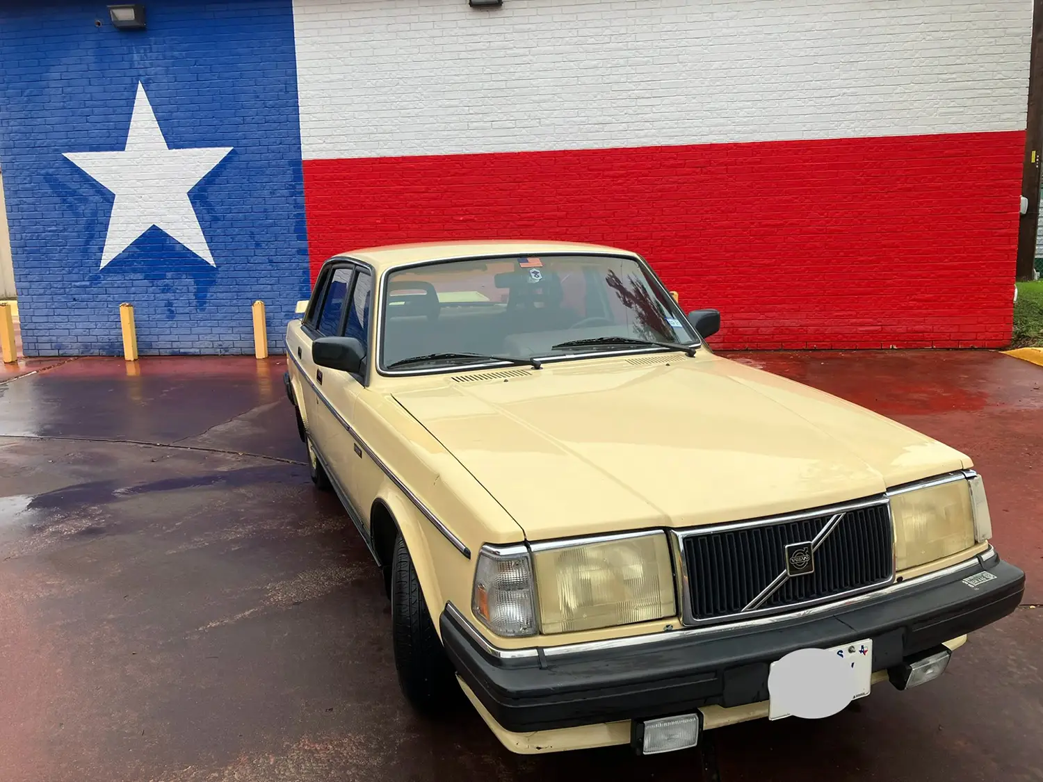 1987 Volvo 240 Sedan