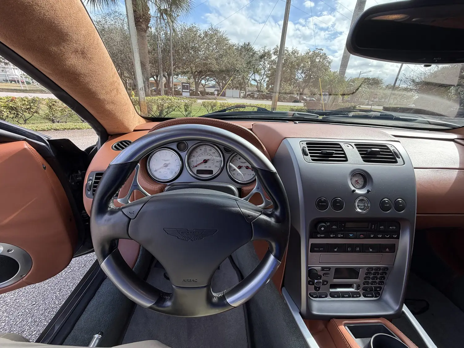 2004 Aston Martin V12 Vanquish