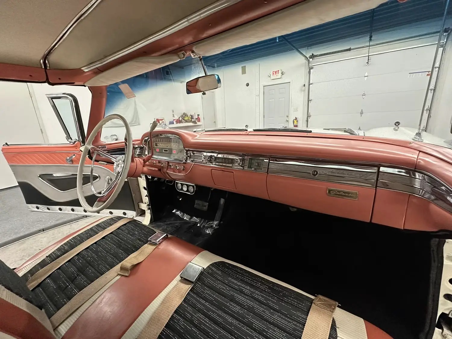 1959 Ford Fairlane 500 Galaxie Skyliner