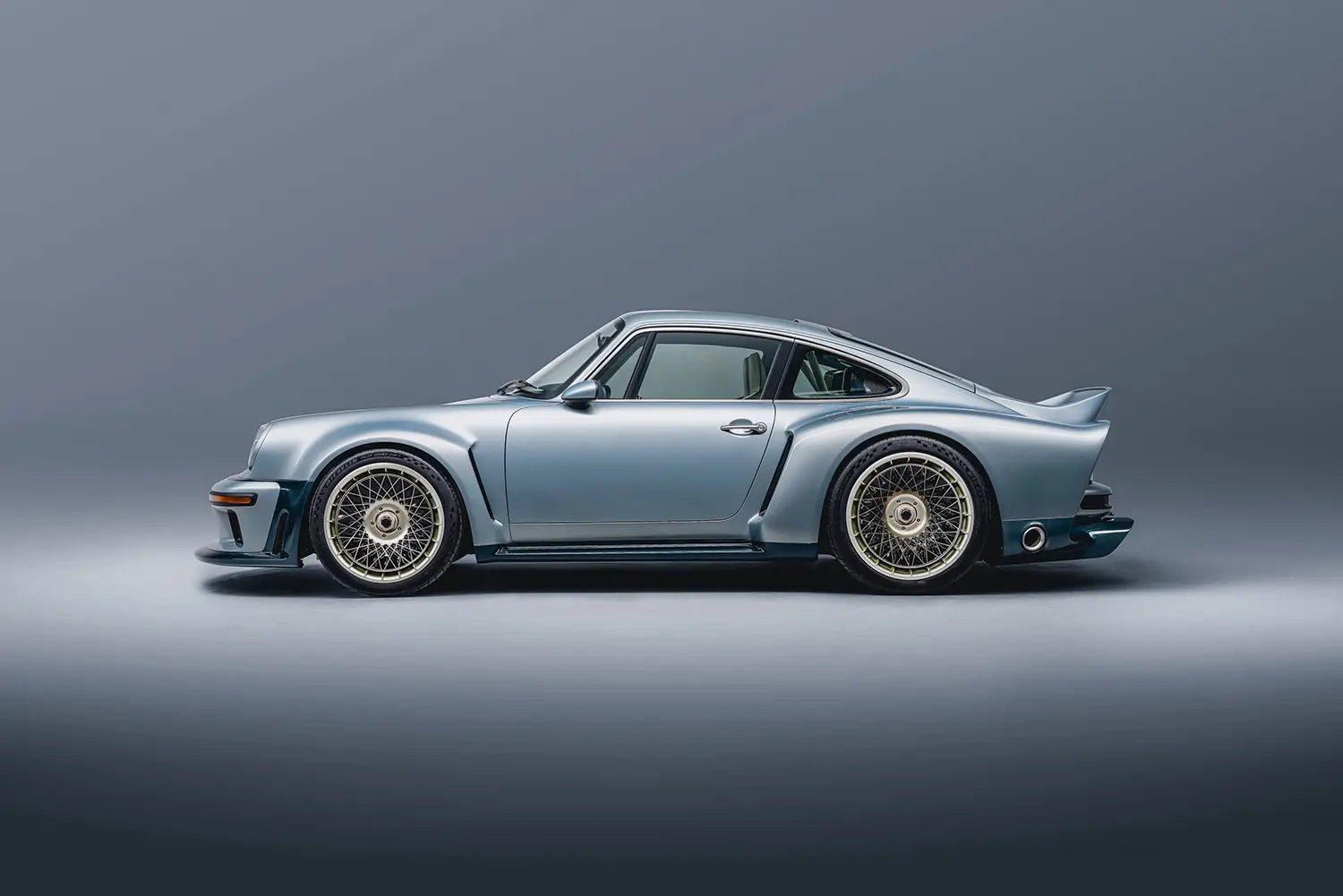 1990 DLS Turbo Porsche 911 Reimagined by Singer