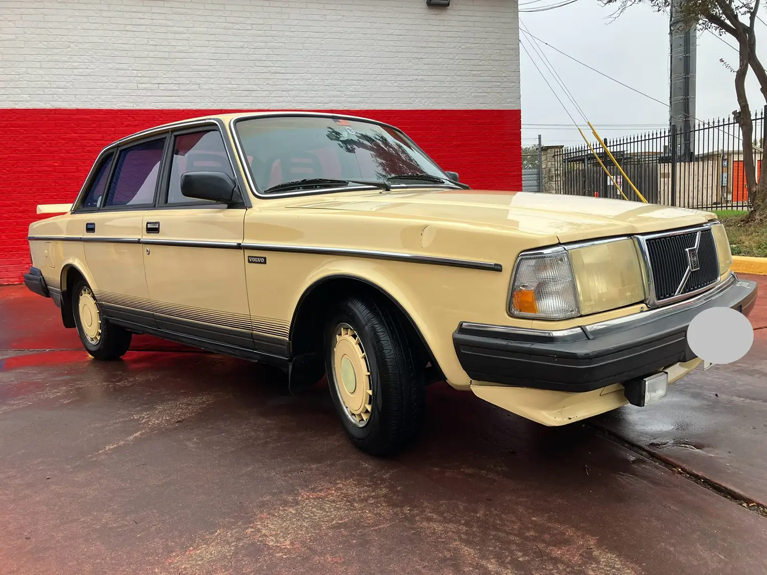 1987 Volvo 240 Sedan