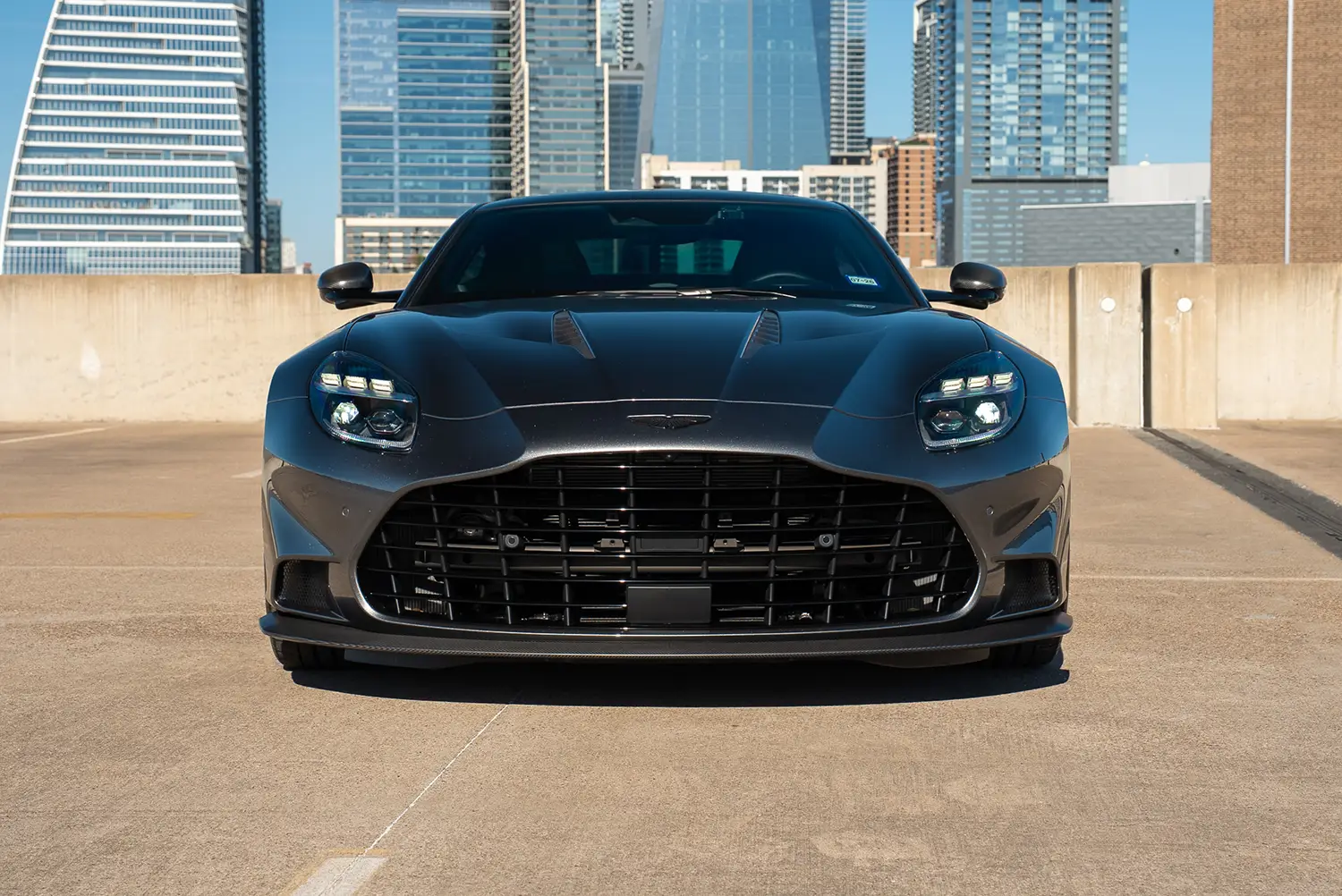 2025 Aston Martin Vanquish