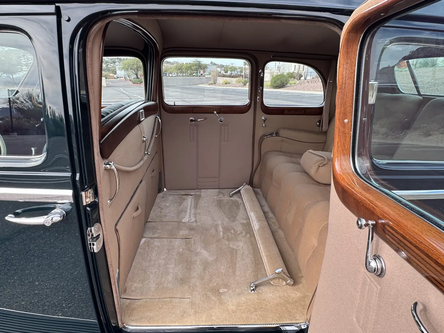 1940 Cadillac Series 90 V16