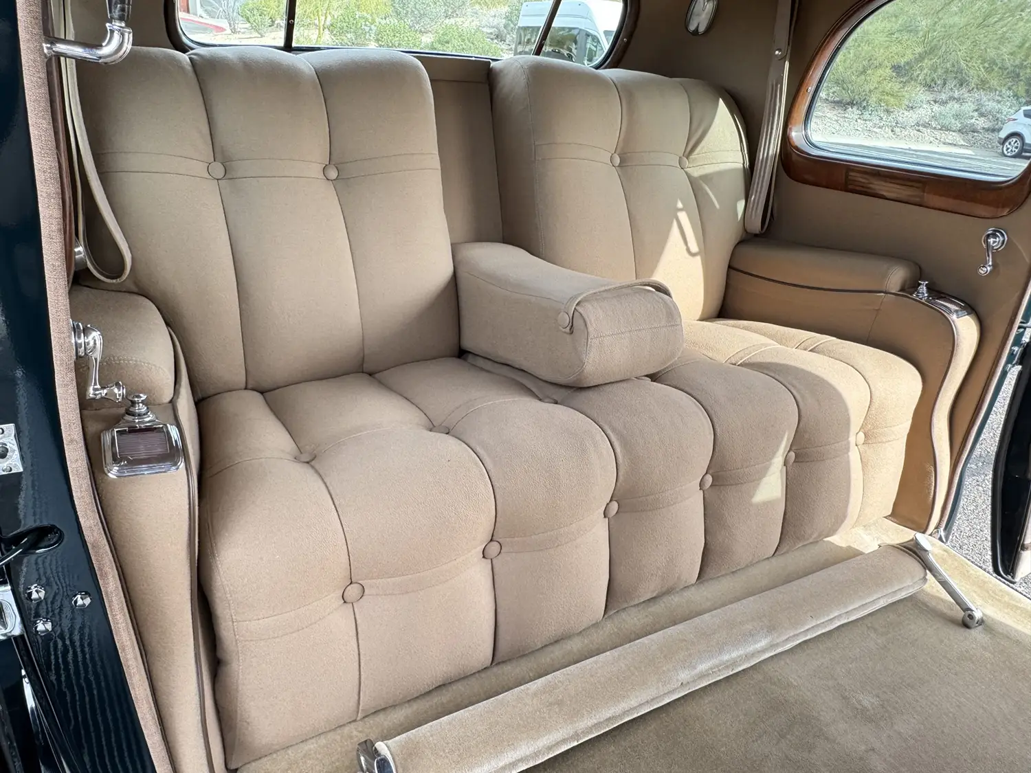 1940 Cadillac Series 90 V16