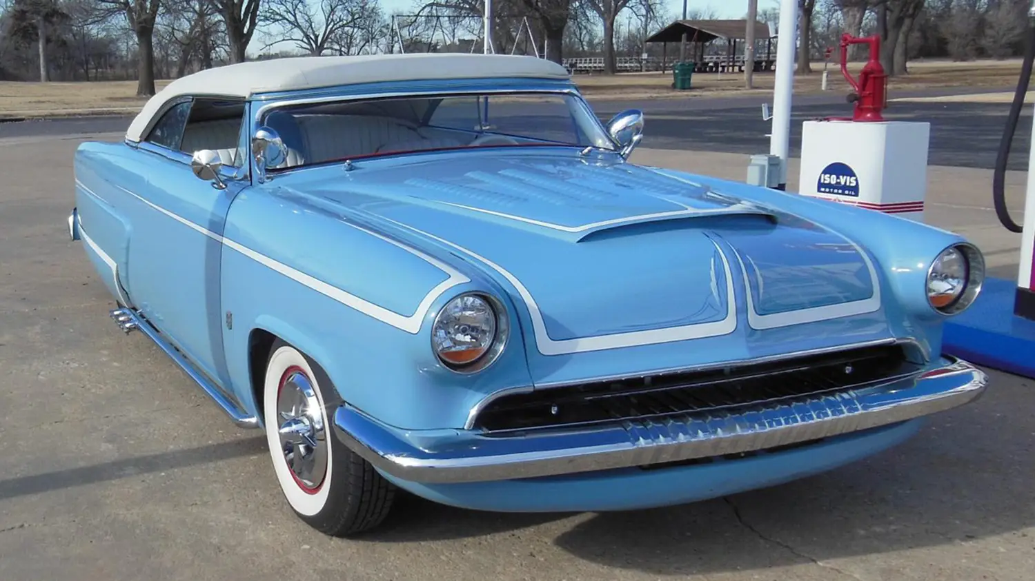 1952 Ford Crestline Victoria Convertible