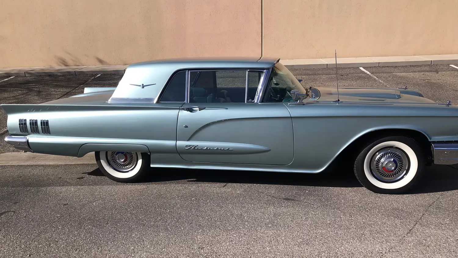 1960 Ford Thunderbird Hardtop