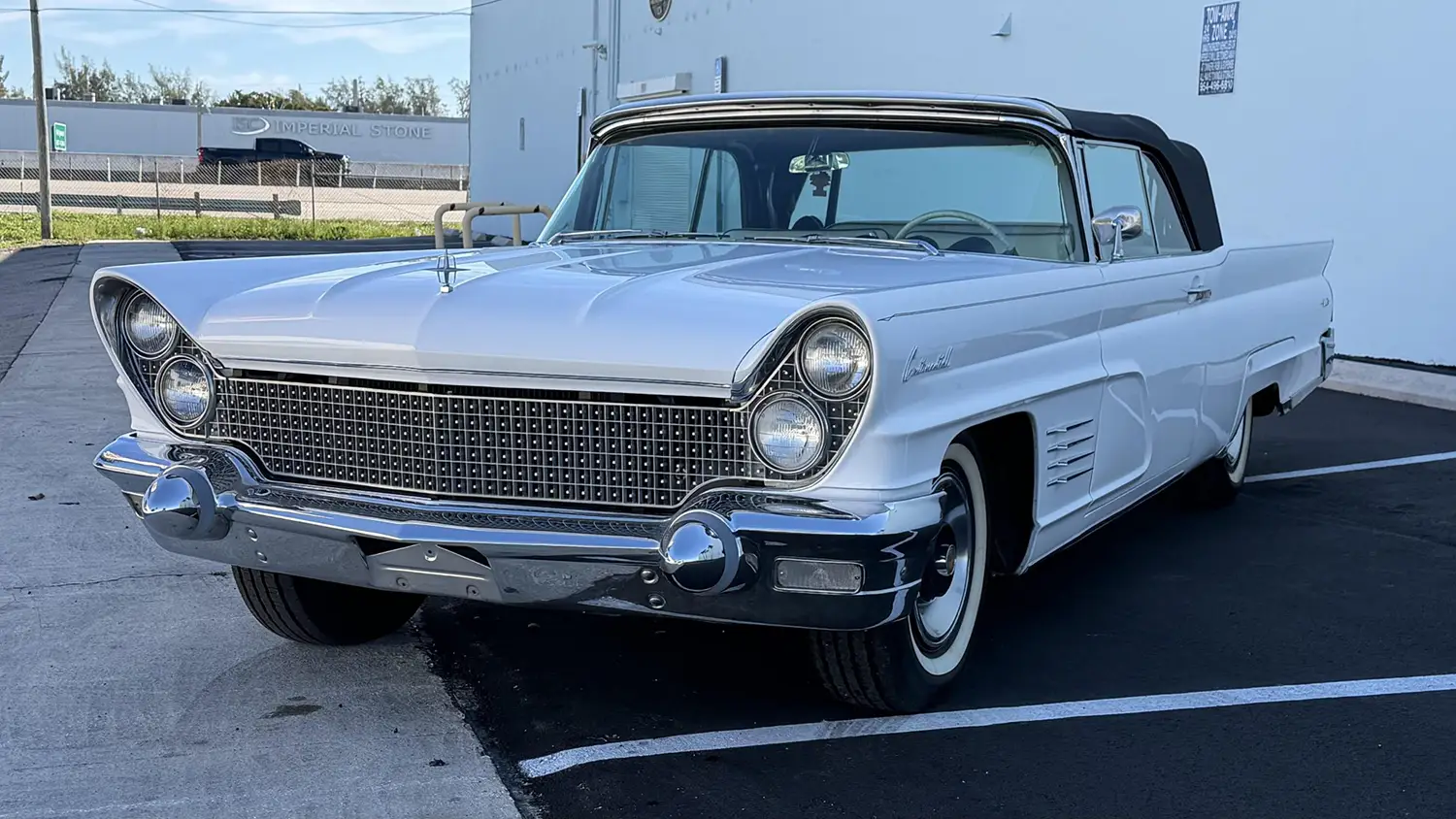 1960 Lincoln Continental Mark V convertible 1960 Lincoln Continental Mark V convertible
