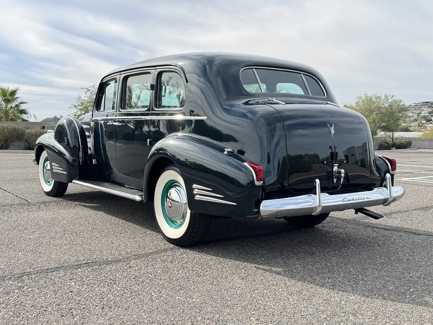 1940 Cadillac Series 90 V16