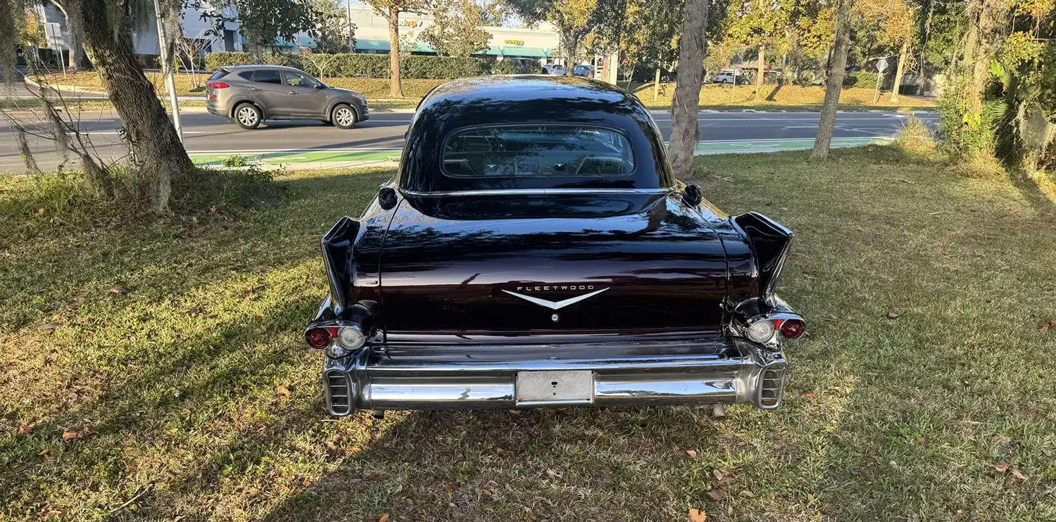 1958 Cadillac Series 75 Fleetwood