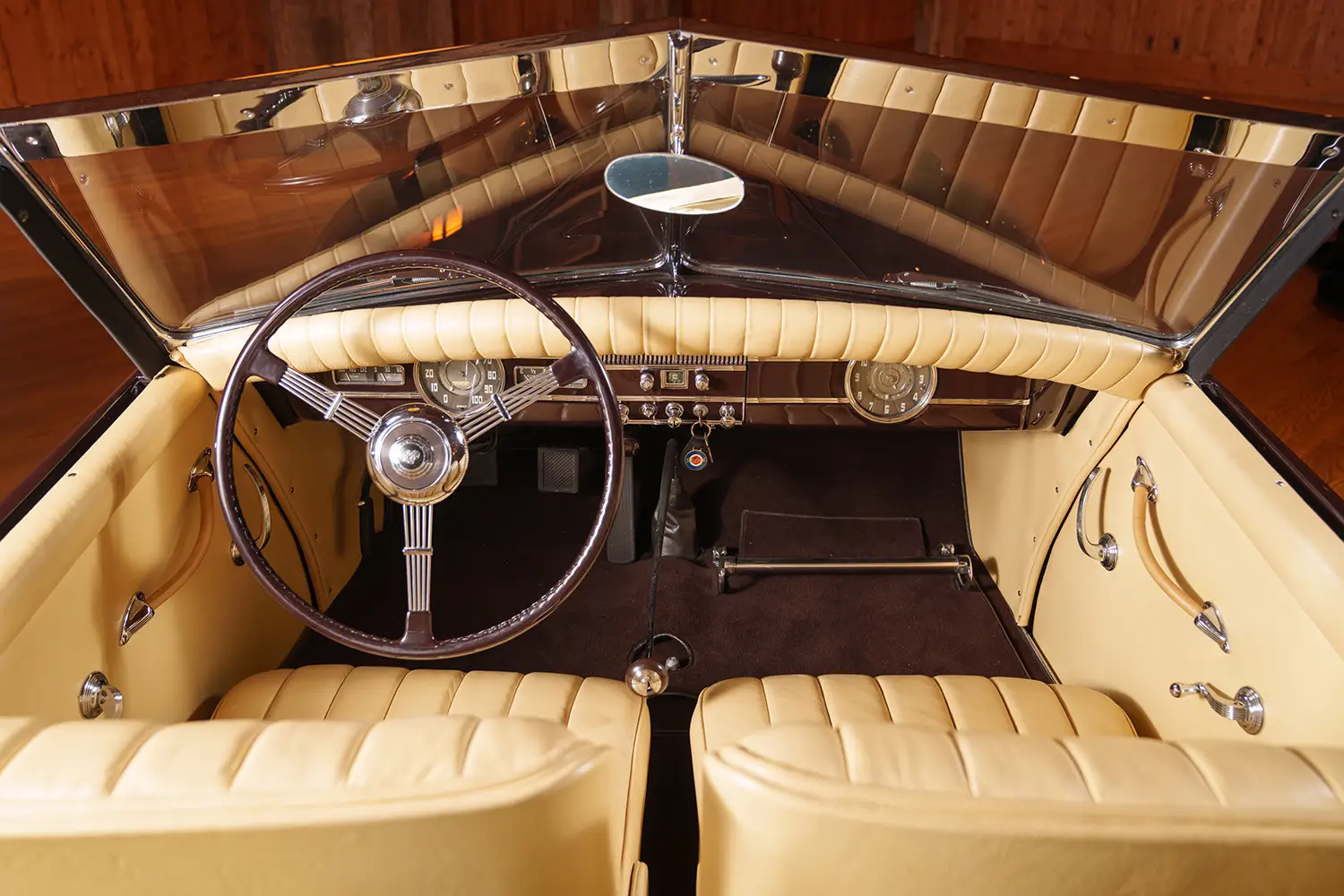 1938 Packard 1601 Eight Convertible Victoria