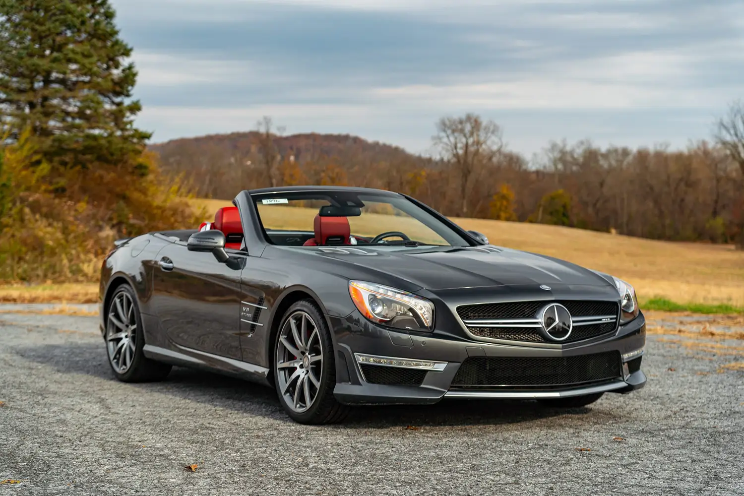 2015 Mercedes-Benz SL63 AMG