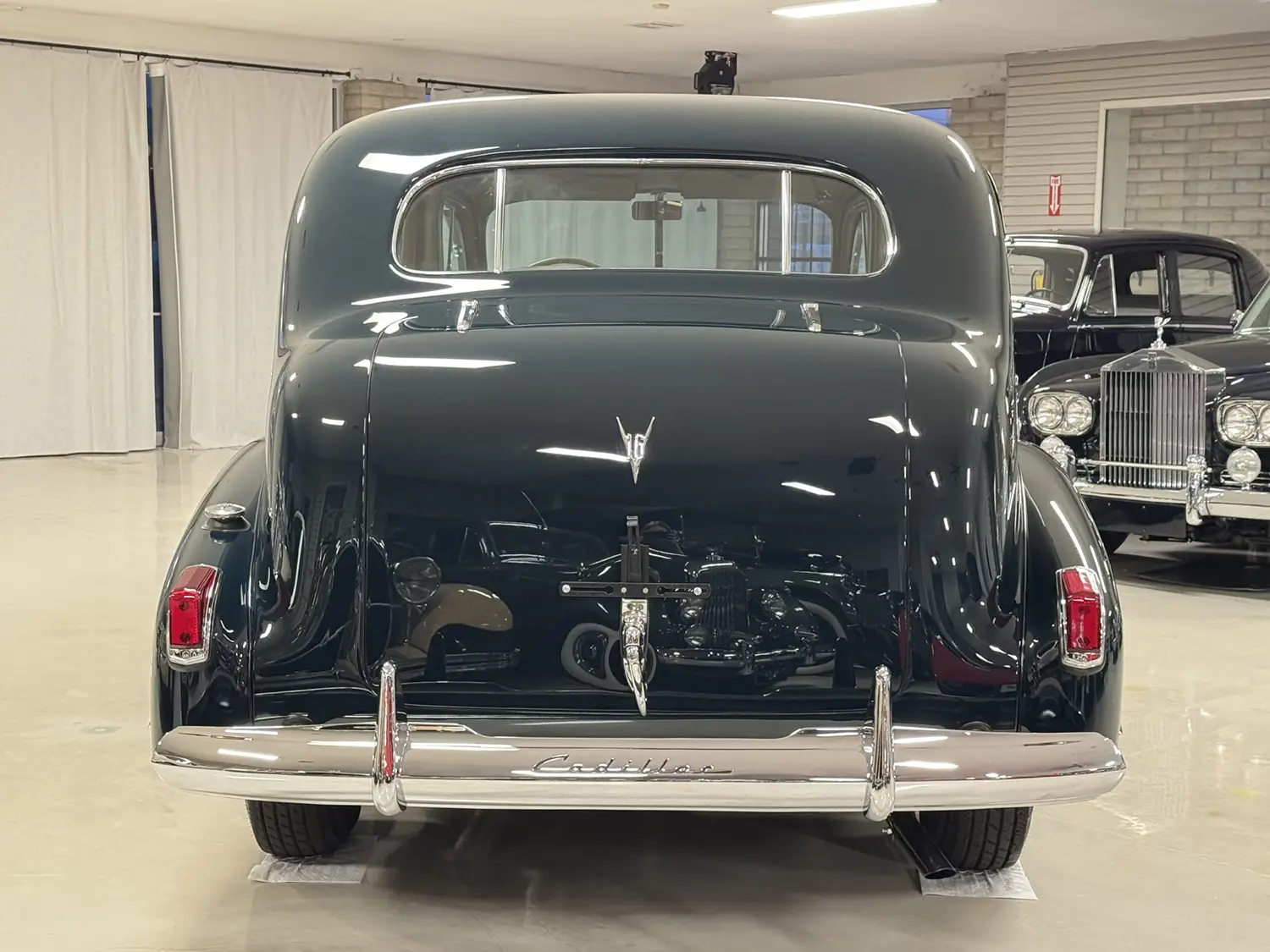 1940 Cadillac Series 90 V16