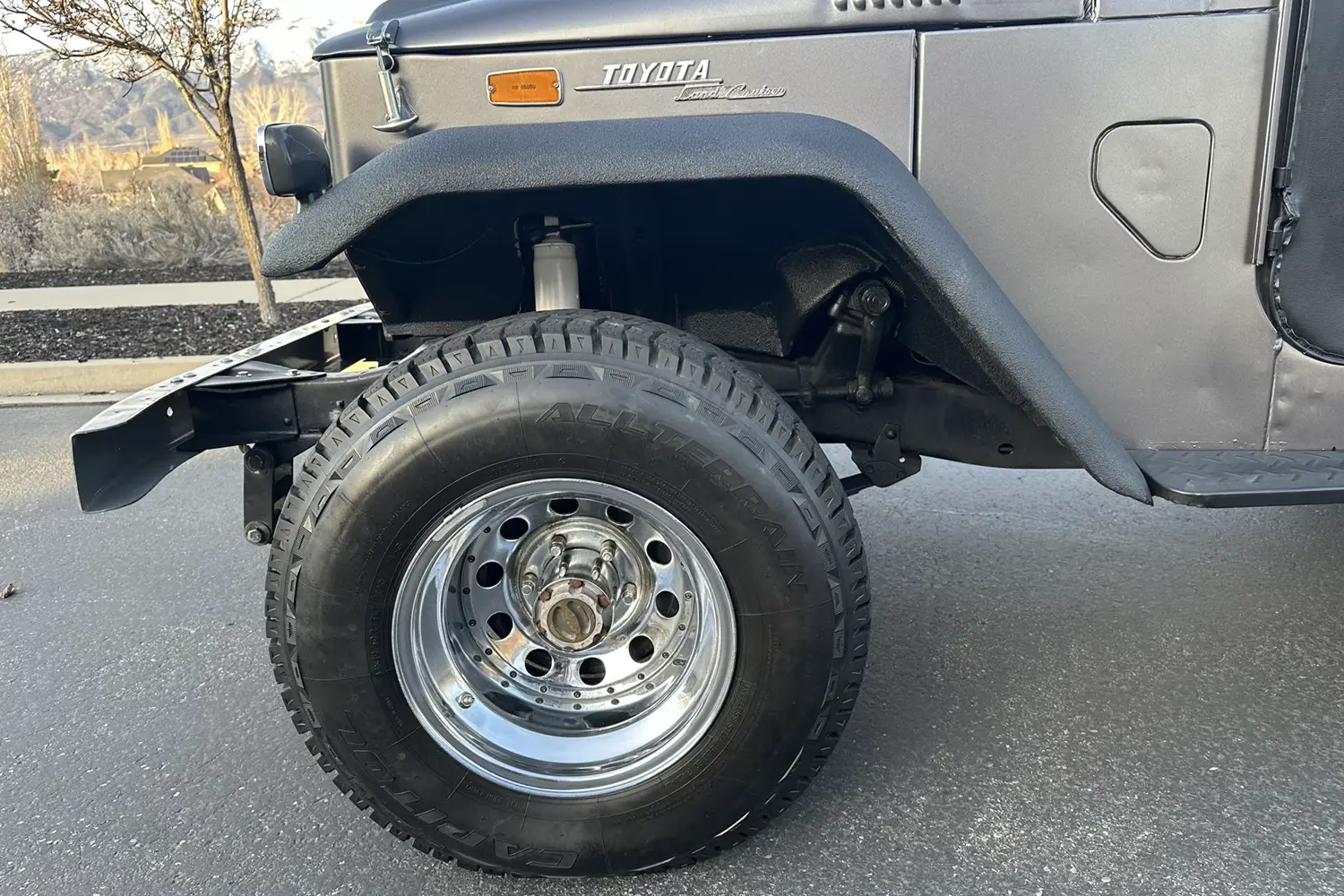 1971 Toyota FJ-40 Land Cruiser