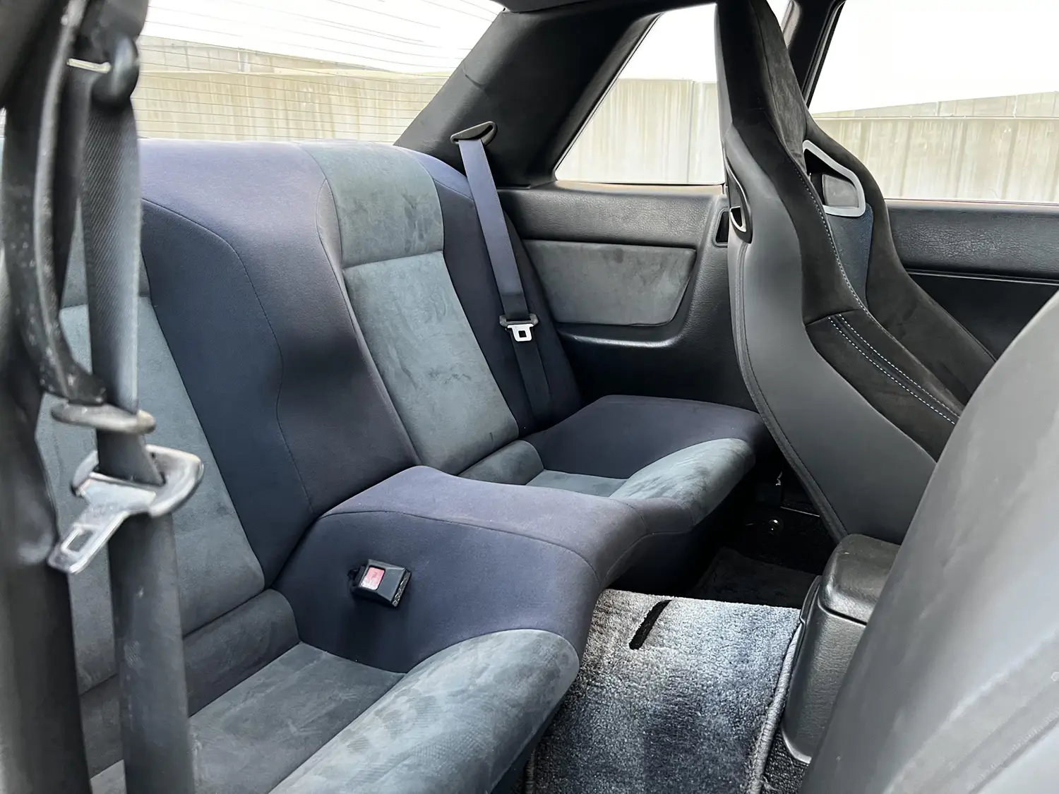 1989 Nissan Skyline GT-R 1989 Nissan Skyline GT-R