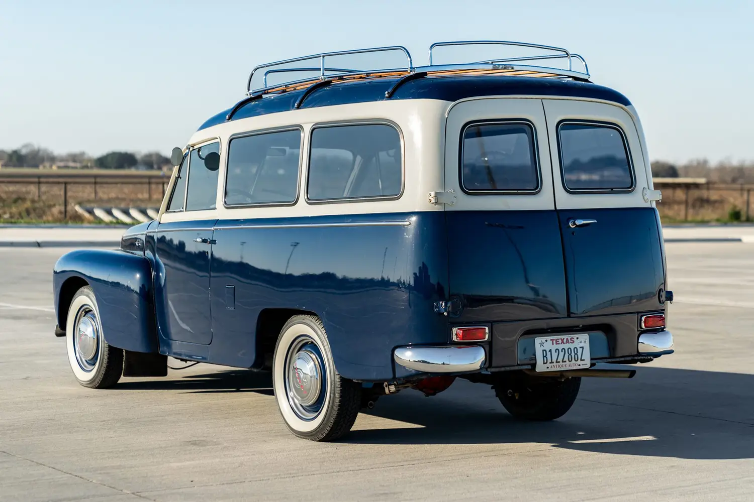 1960 Volvo PV445 Duett